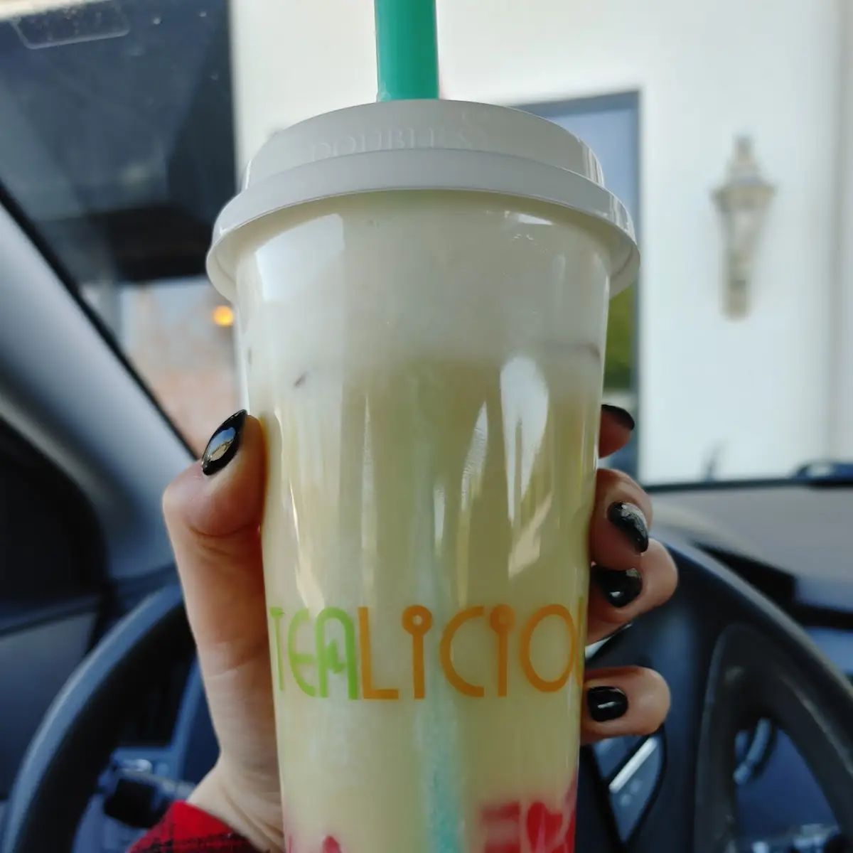 Dragon Fruit Bubble Tea & Taro Bubble Tea