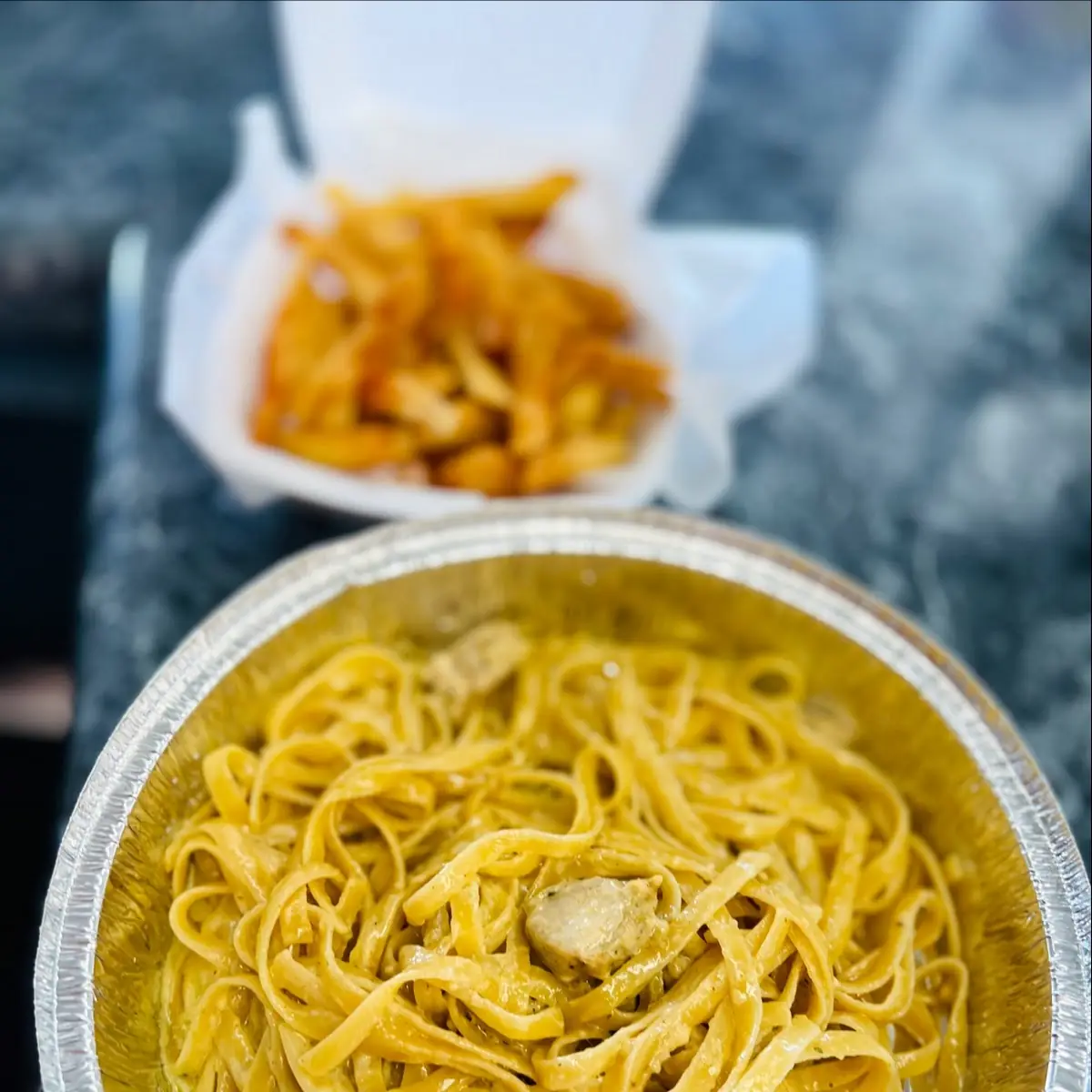 Fettuccine Alfredo Chicken