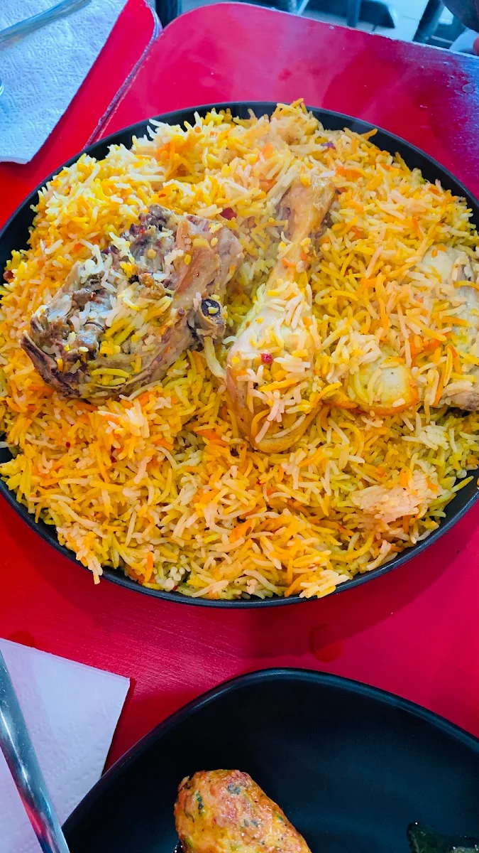 Chicken Biryani, Paratha Kabab House