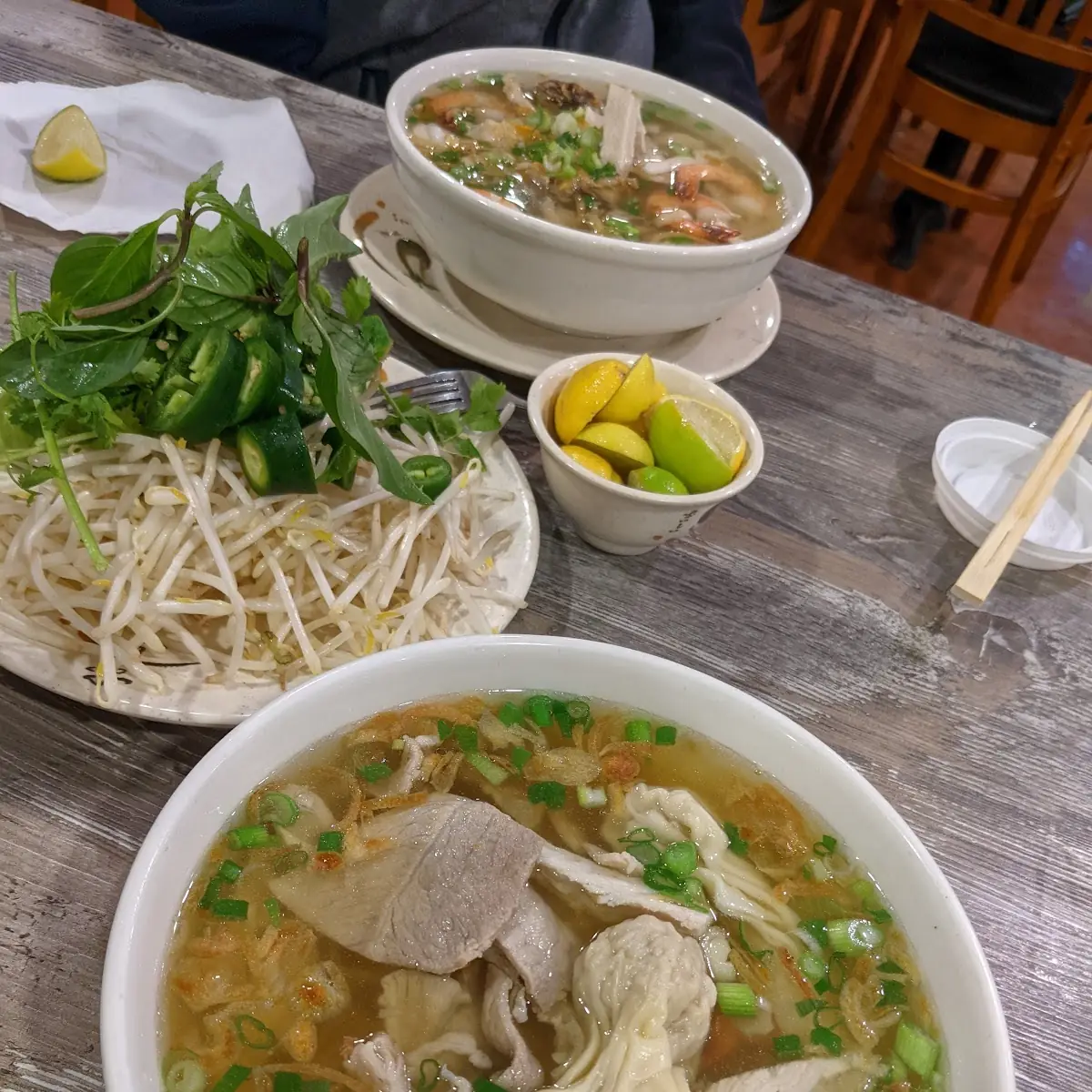 Phở Tái Nam Sách