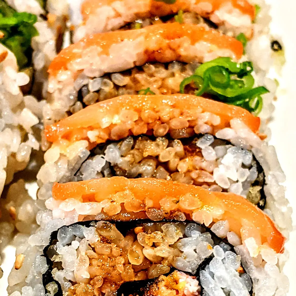 Spicy Salmon Roll