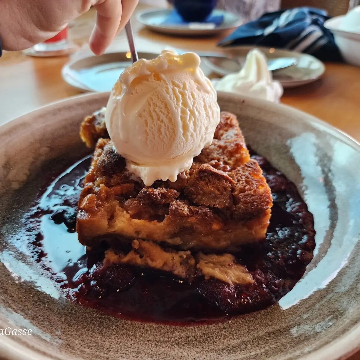 Bread Pudding a La Mode