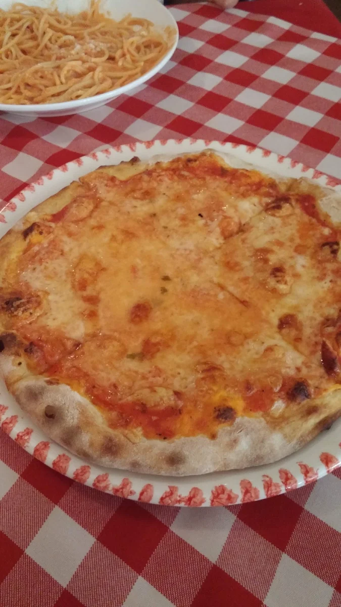 Quattro Formaggi Pizza