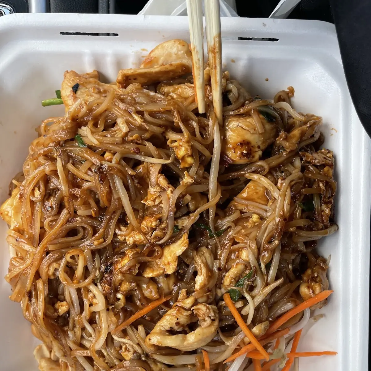 Chicken Pad Thai