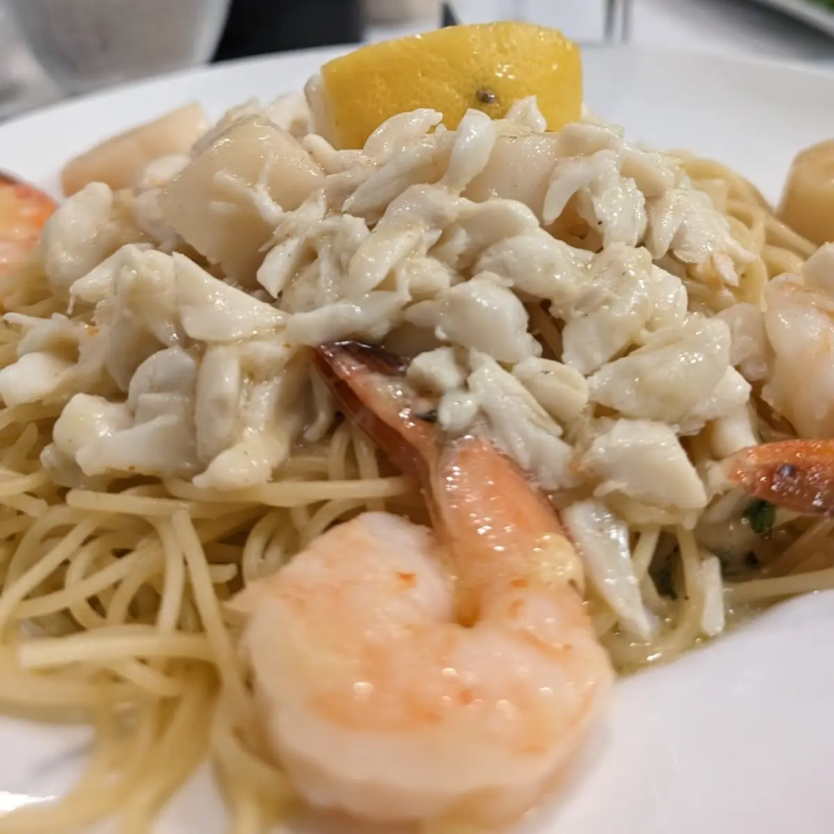 Spaghetti with Lump Crab Scallops Shrimp