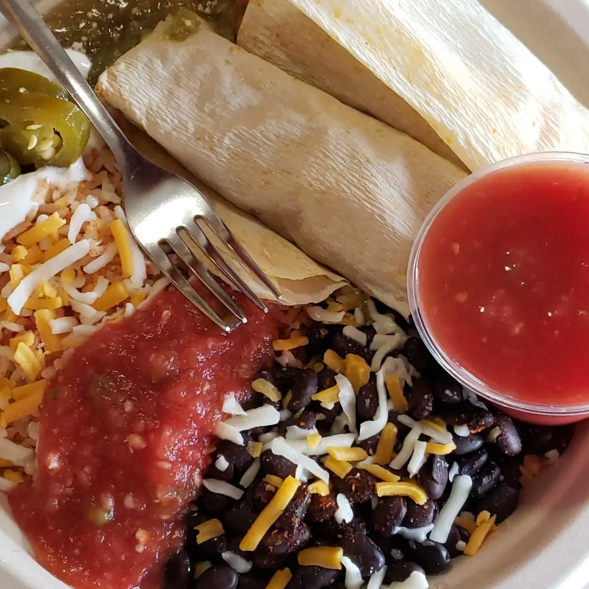 Tamale Plate with Black Beans