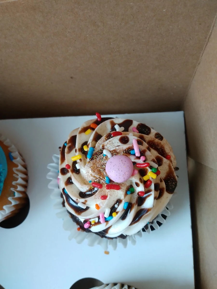Chocolate Sundae Cupcake