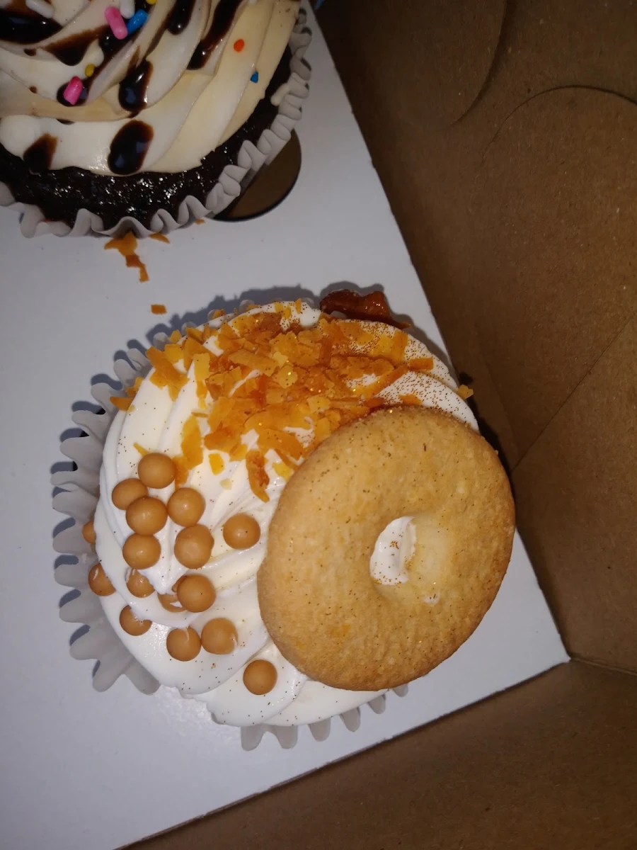 Italian Cream Cupcake