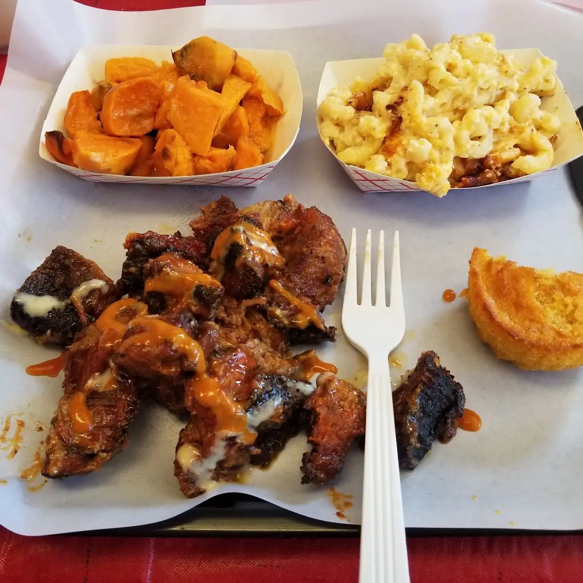 Smoked Wings Baked Beans Mac & Cheese