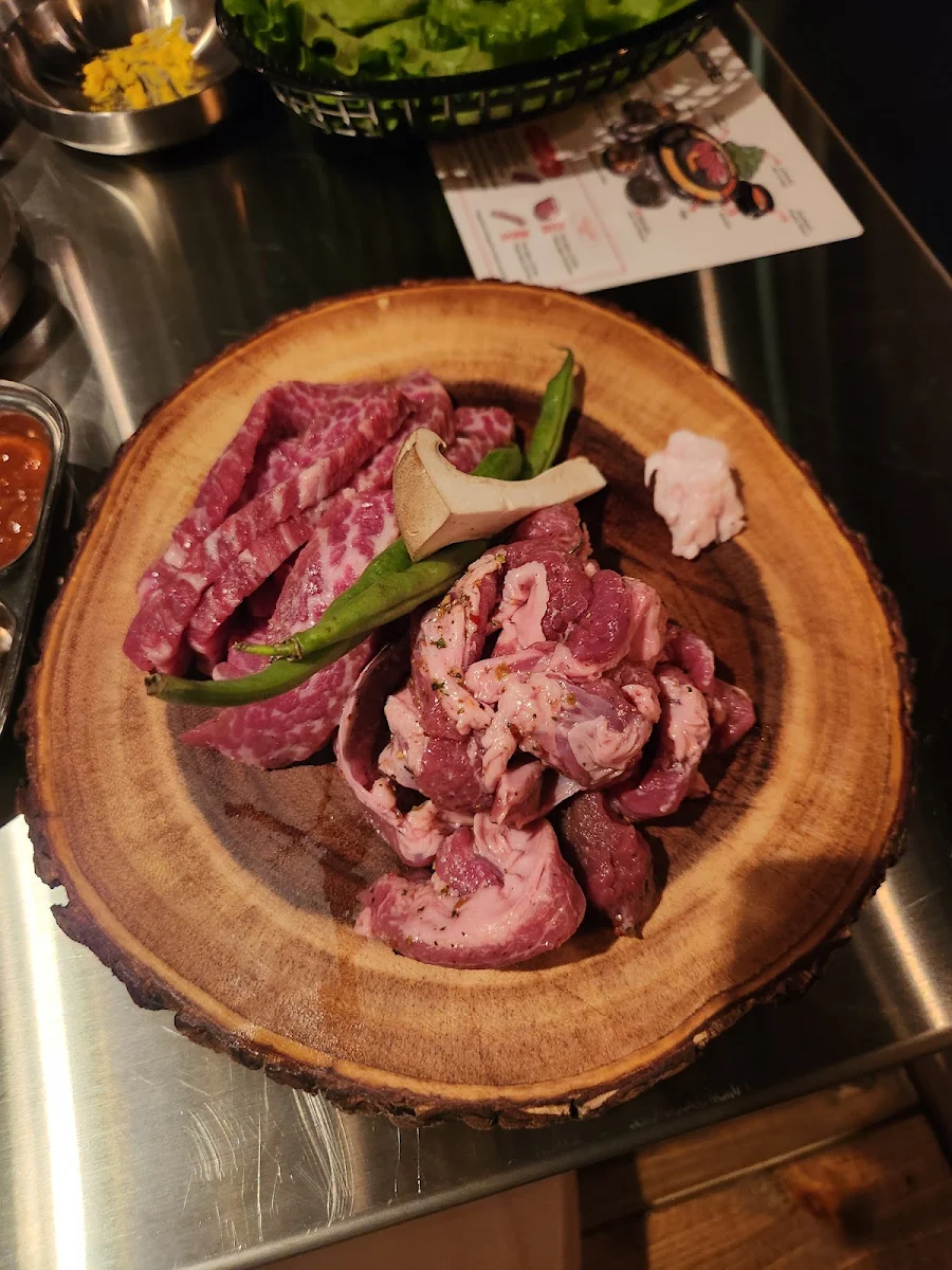 Highlights, Daldongnae Korean BBQ - Waterloo