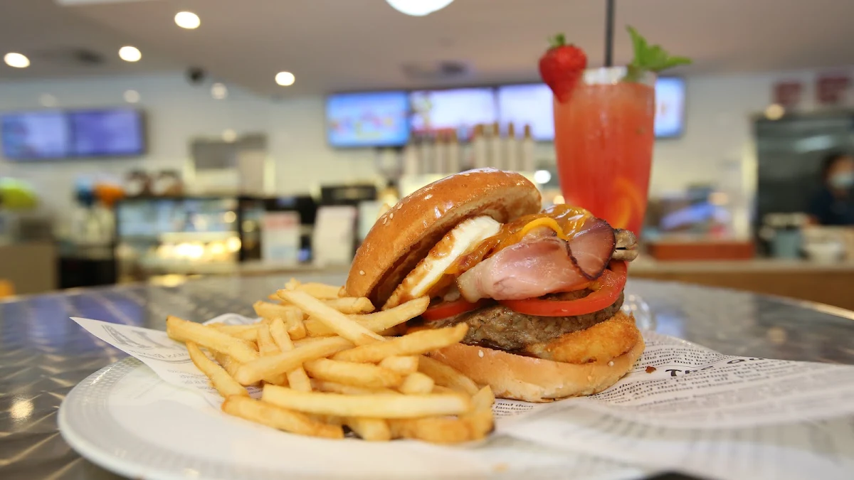 Highlights, Jerrys Burgers