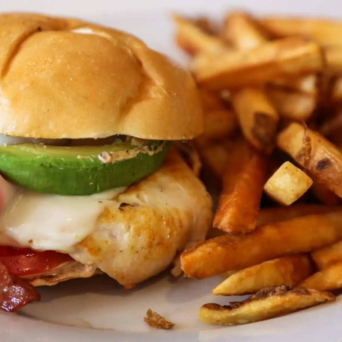 Chipotle Chicken Avocado Sandwich