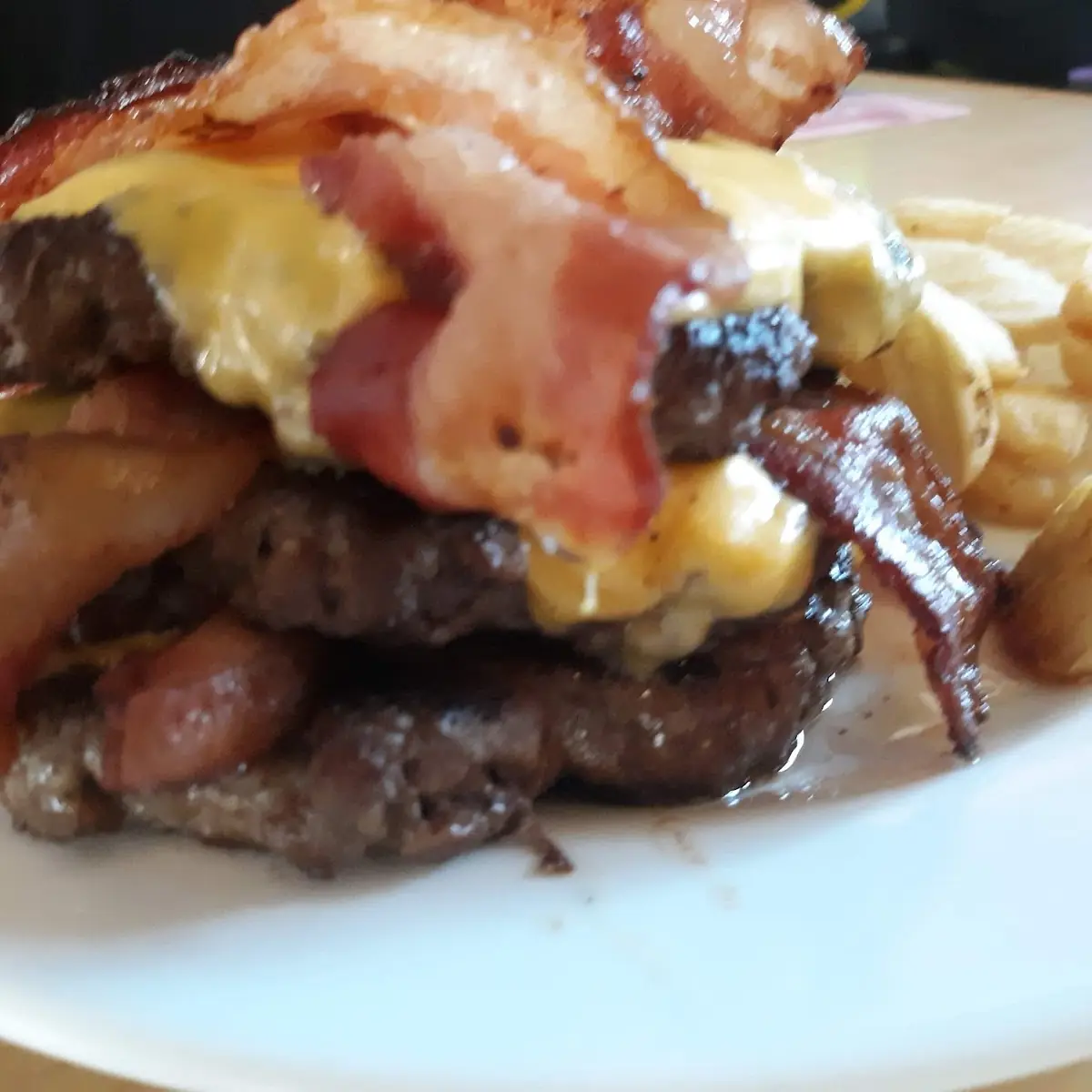 Naked Triple Thunder Burger w Bacon