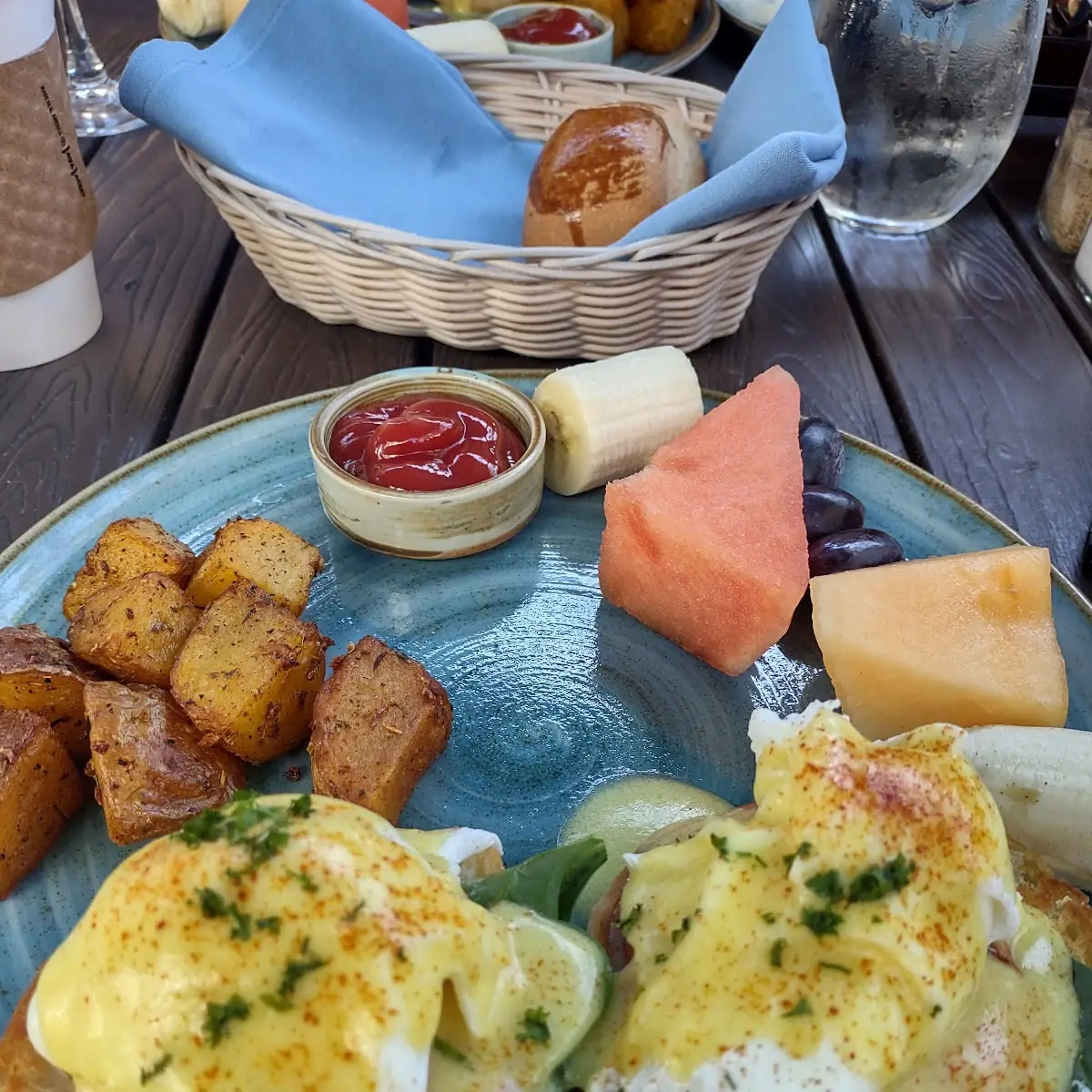 Eggs Benedict