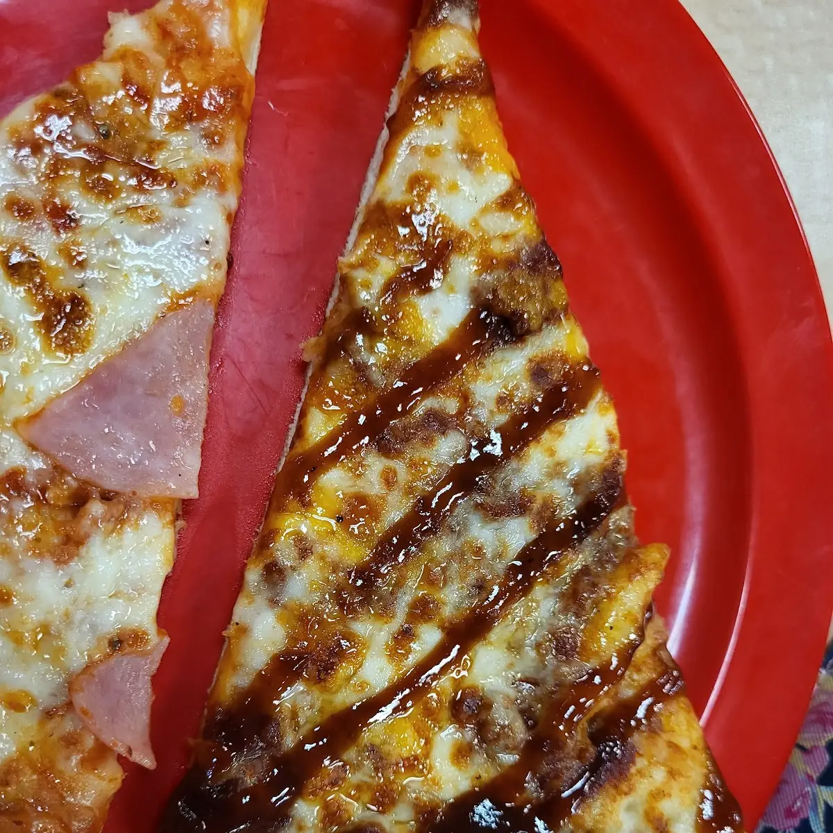 BBQ Chicken Pizza Hawaiian Pizza