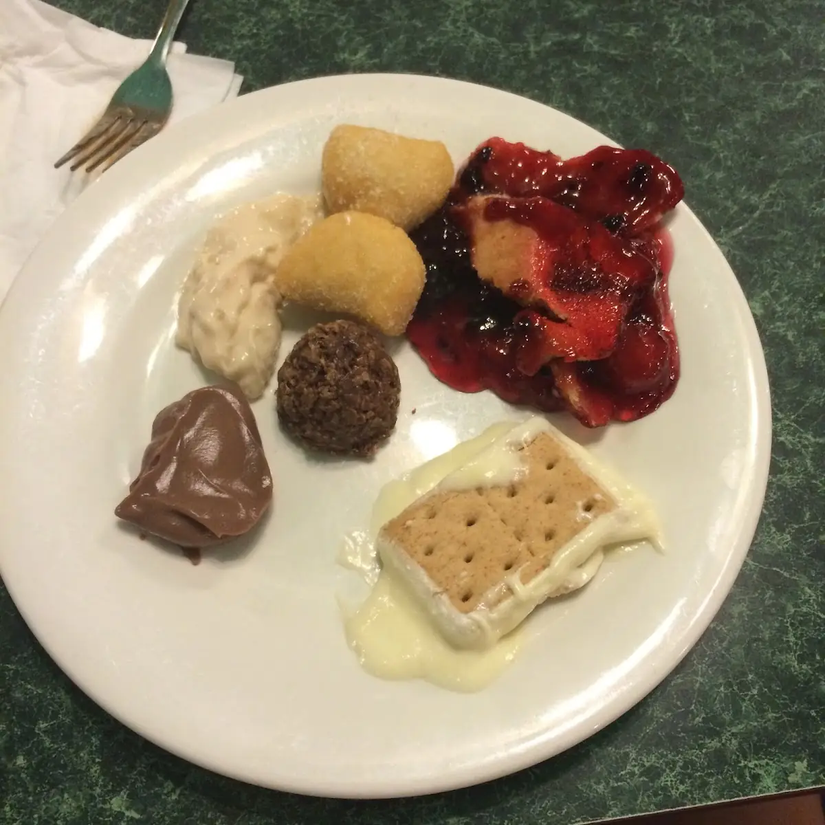 Tapioca and Chocolate Pudding