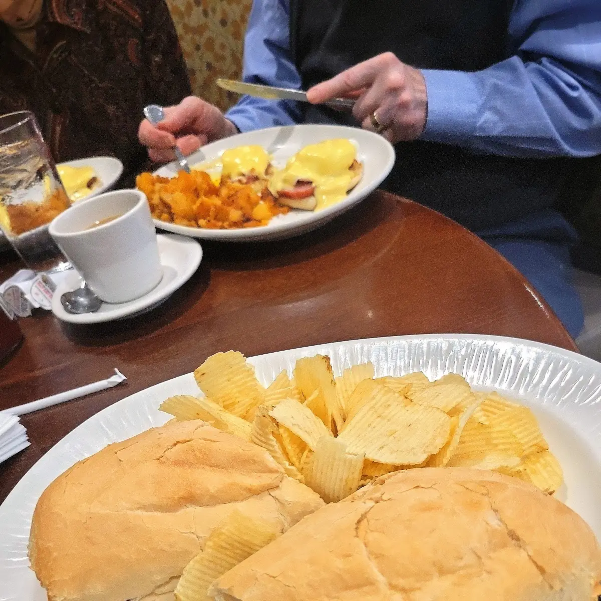 Italian Combo and Potato Chips