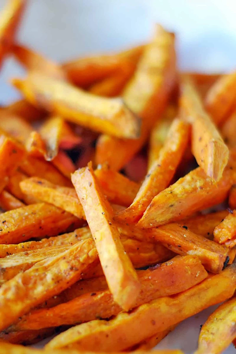 French Fries, Jumbo 3 For 1 Pizza & Crispy Wings