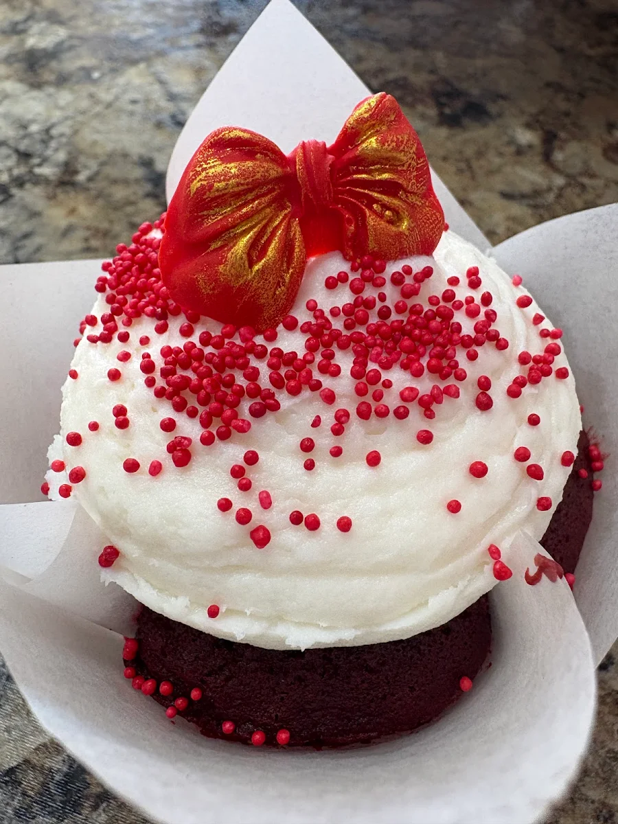 Famous Red Velvet Cupcake