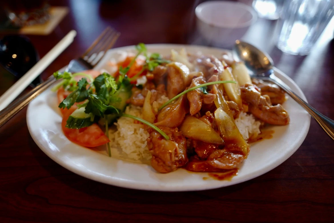 Chicken Saut Lemongrass with Rice, Cafe Pho Nho
