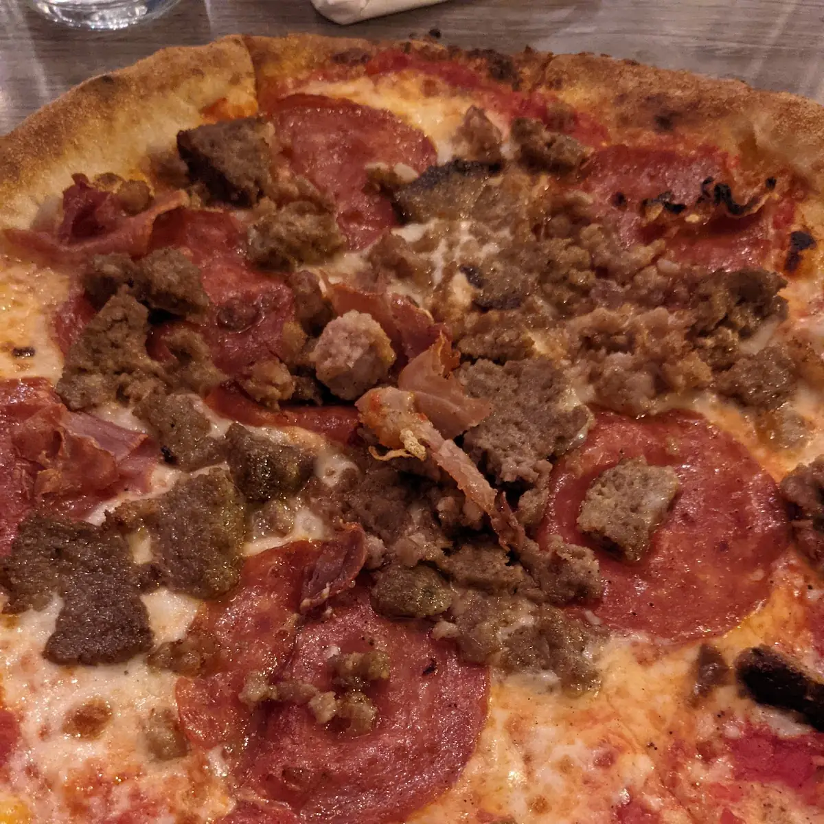 Carne Pizza