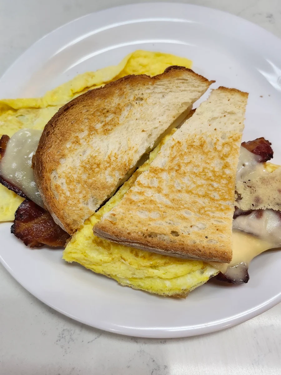 Bacon Egg Cheese Sandwich