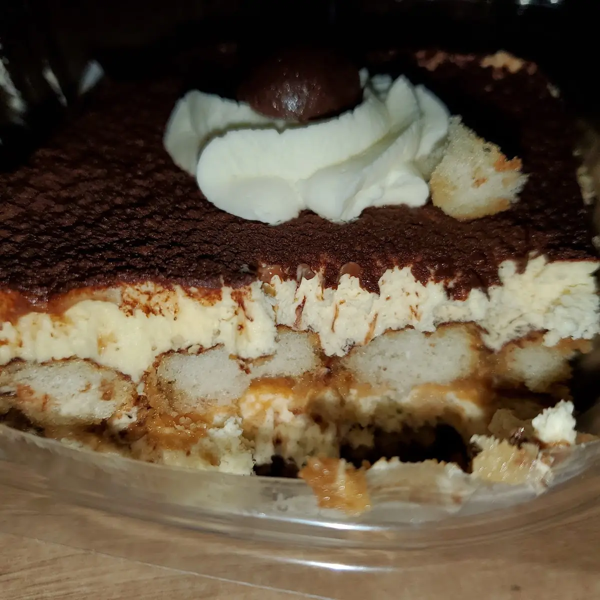 Tiramisu Cake