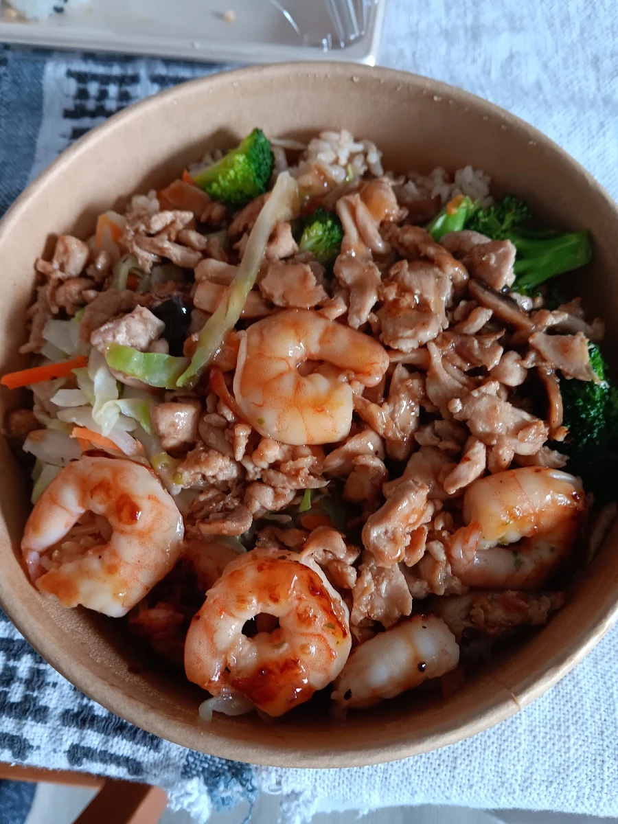 Chicken & Shrimp Teriyaki Roll