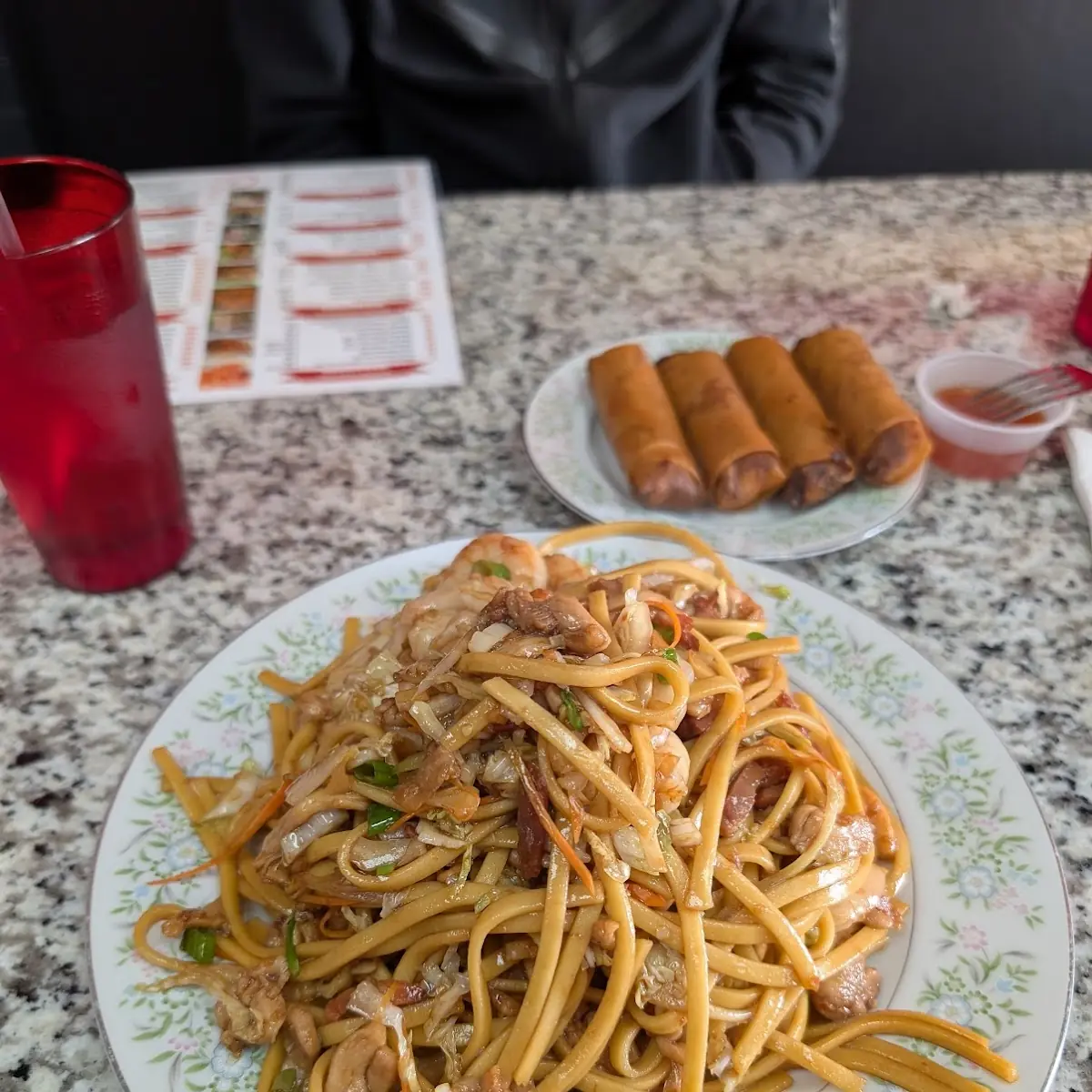 House Lo Mein