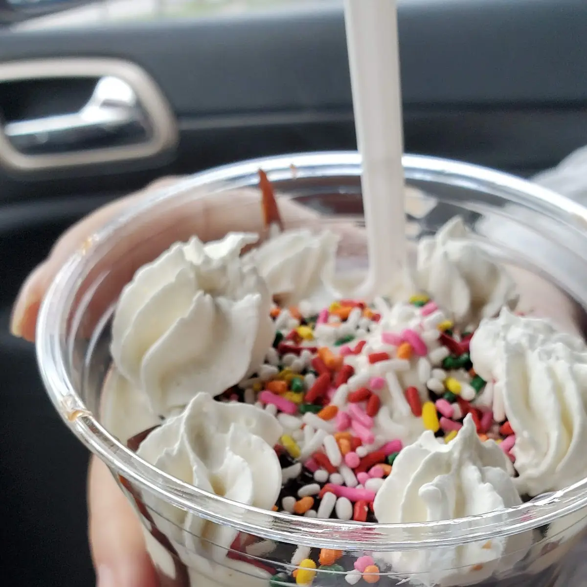 Bronie Sundae