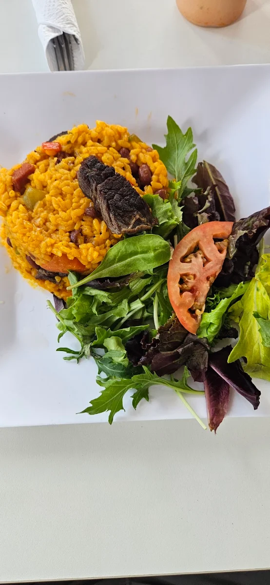 Arroz Mamposteao Y Churrasco