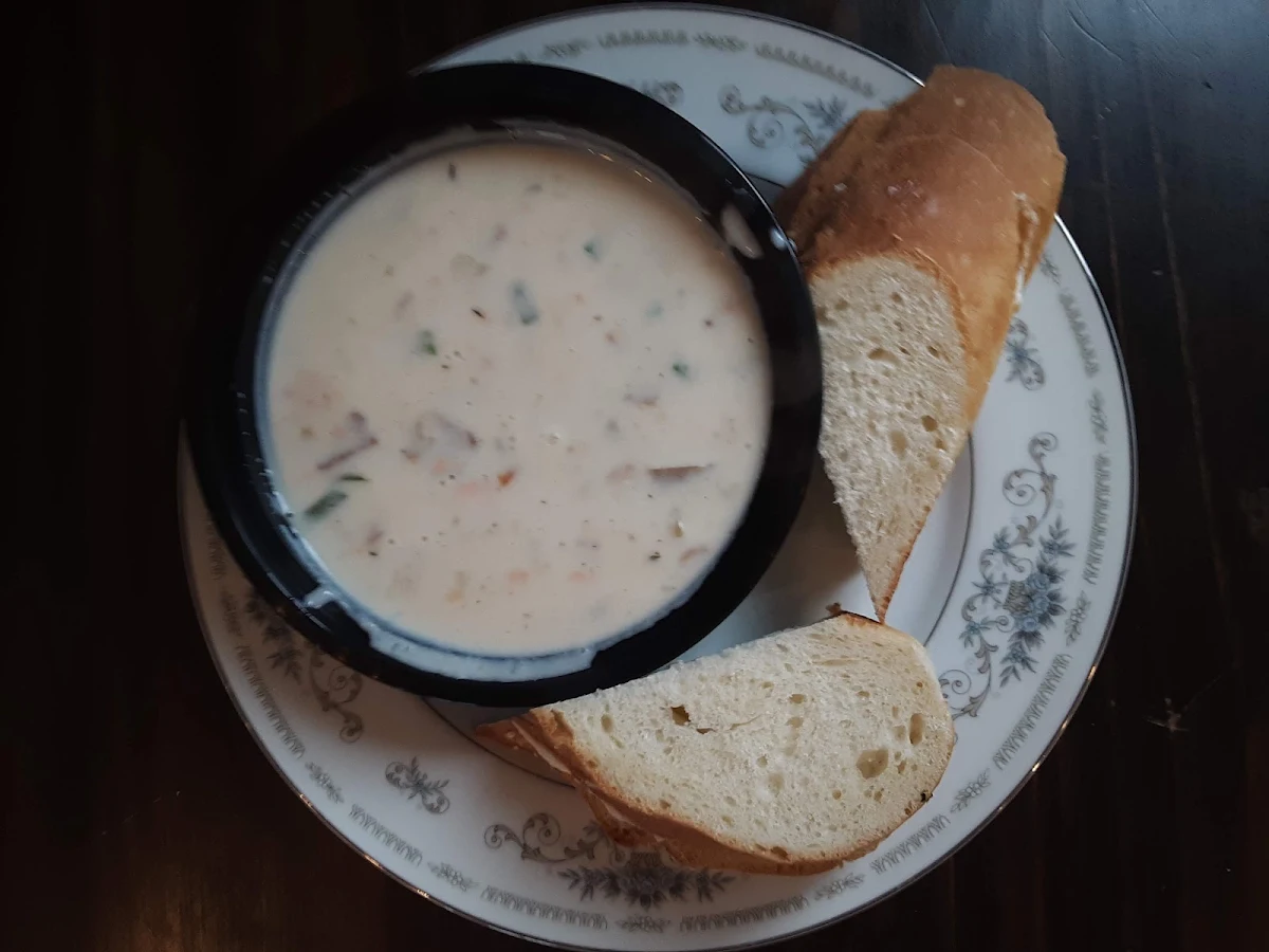 Seafood Chowder with Bread