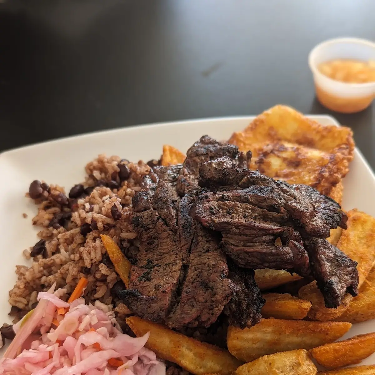 Carne Asada Con Gallo Pinto