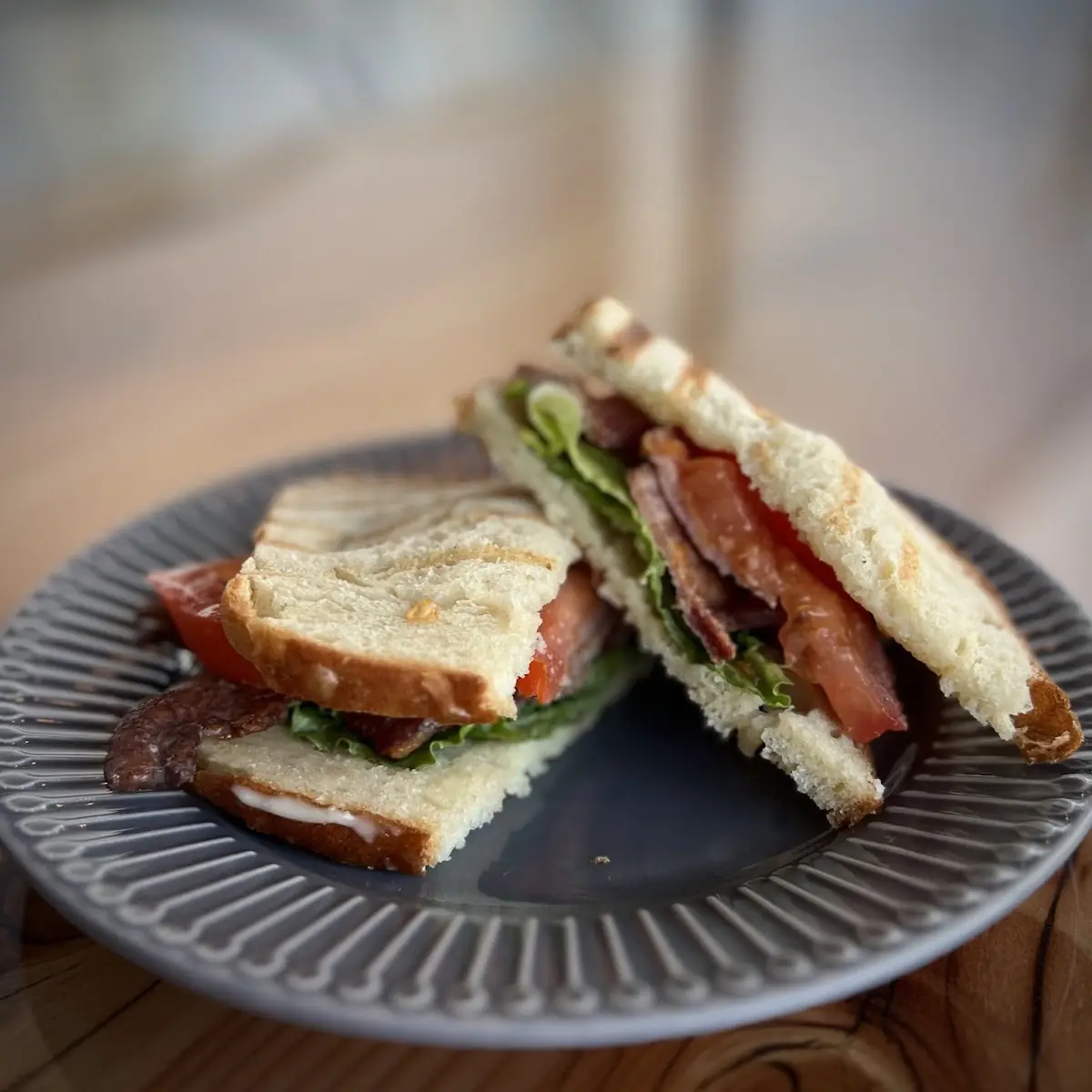 blt Bacon Lettuce Tomato Sandwich