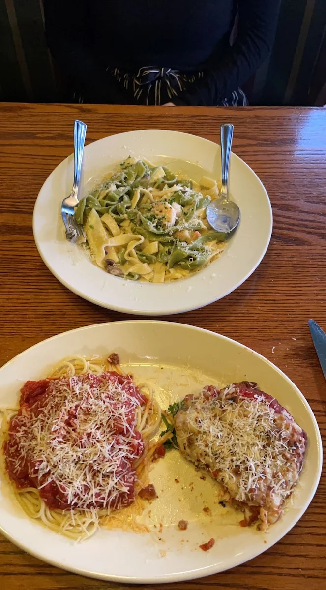 Pot-Pourri Spaghetti with Meat Mizithra Cheese and Marinara Sauce