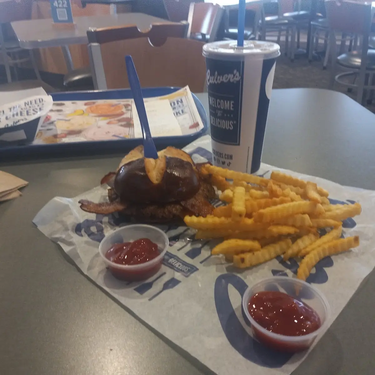 Pub Burger and Fries