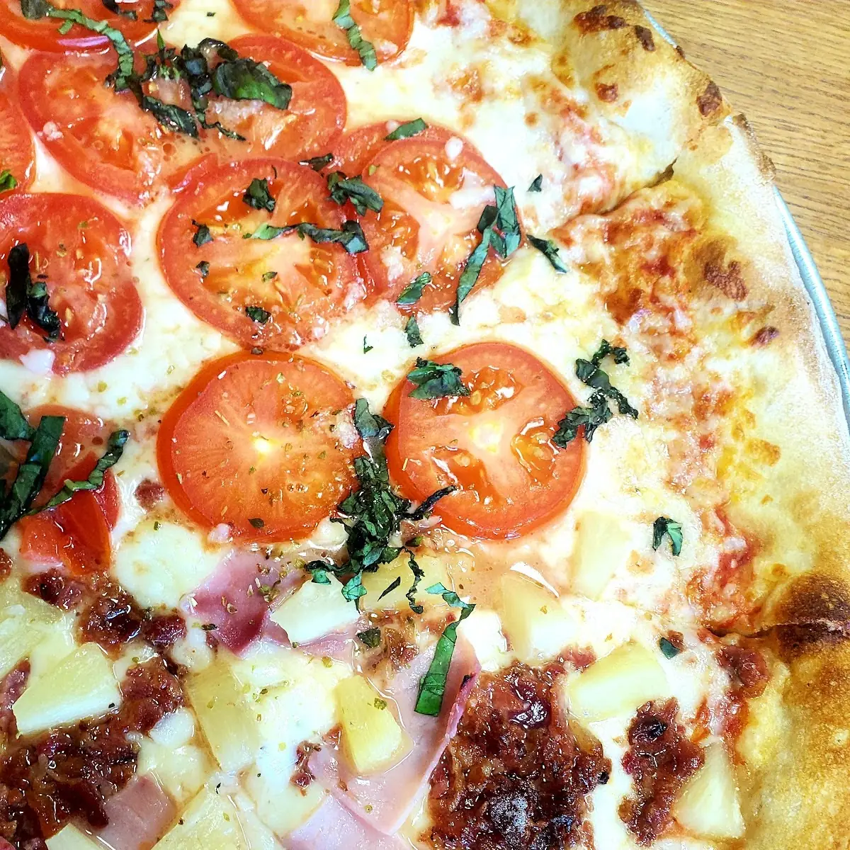 Hawaiian Pizza