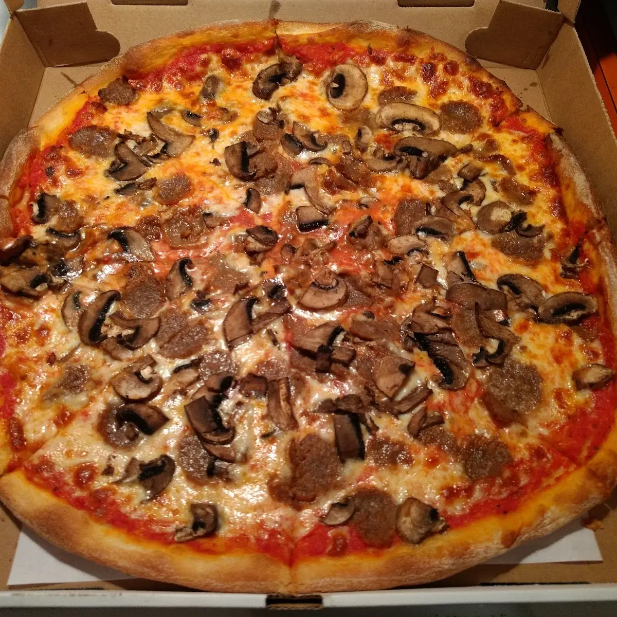 Meatball & Mushroom Pizza