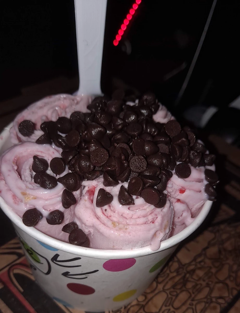 Strawberry Cheesecake with Chocolate