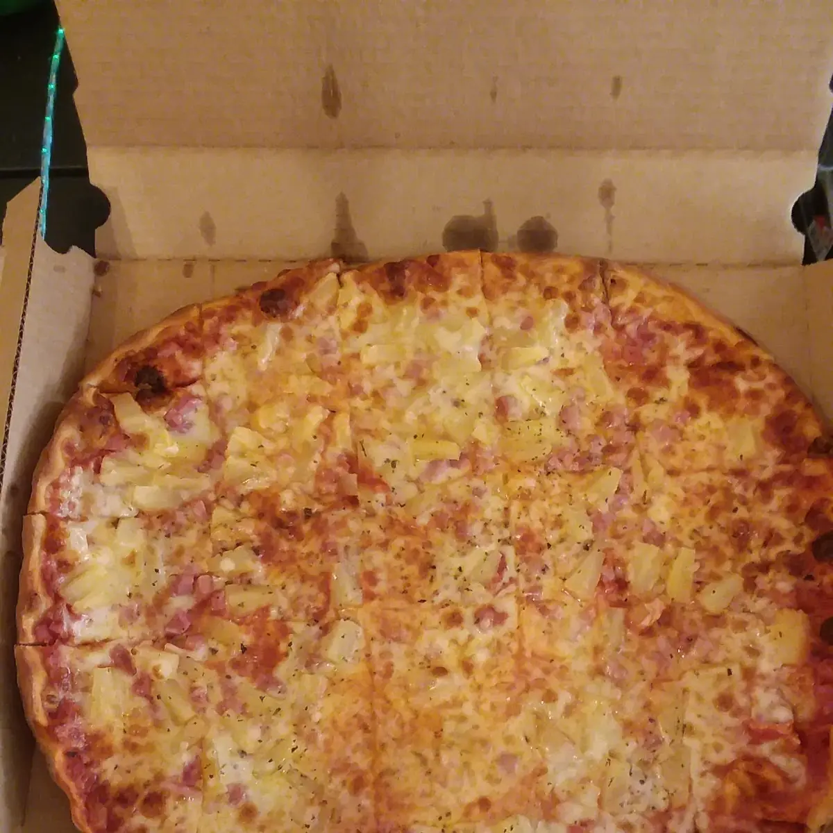 Hawaiian Pizza
