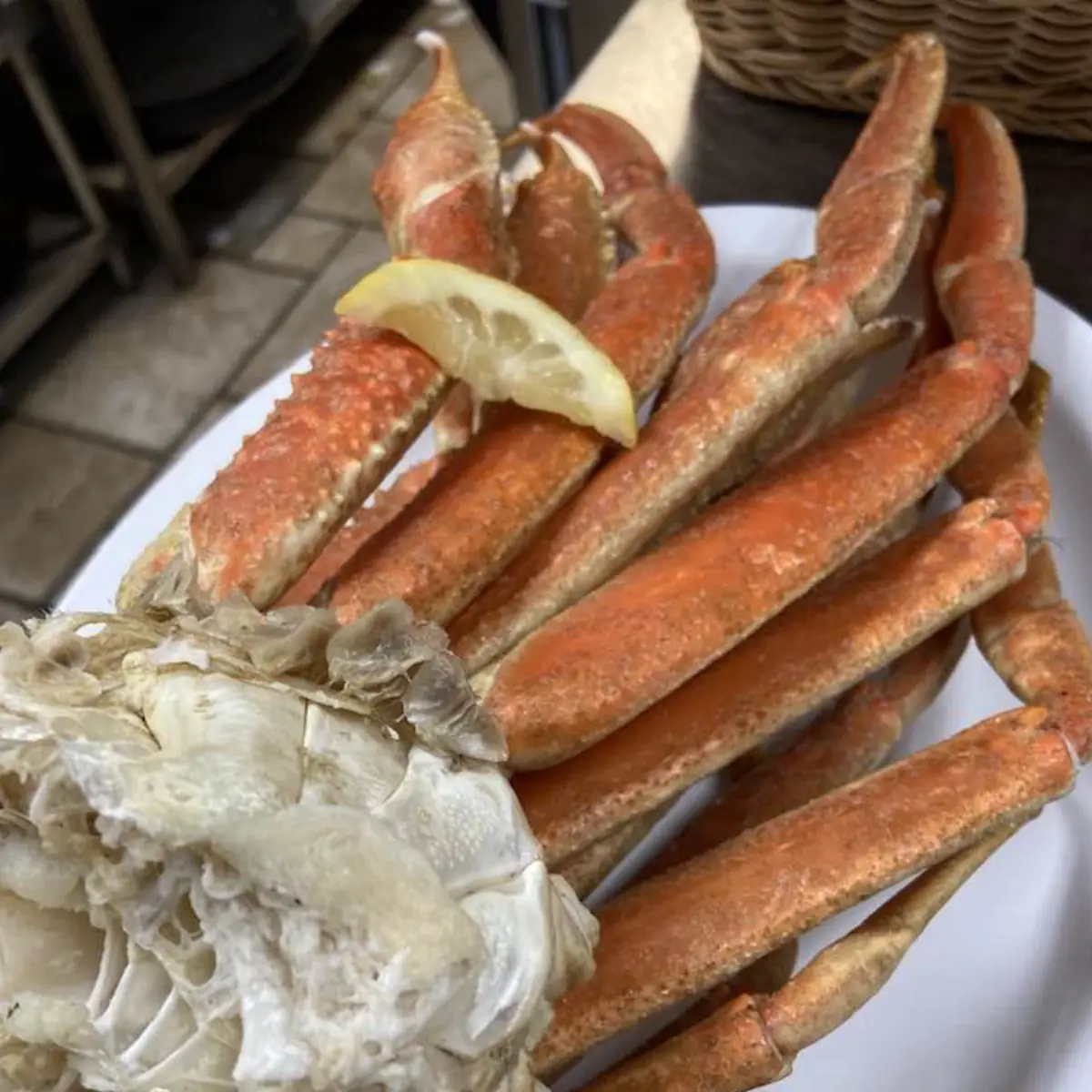 Jumbo Opillo Crab Legs