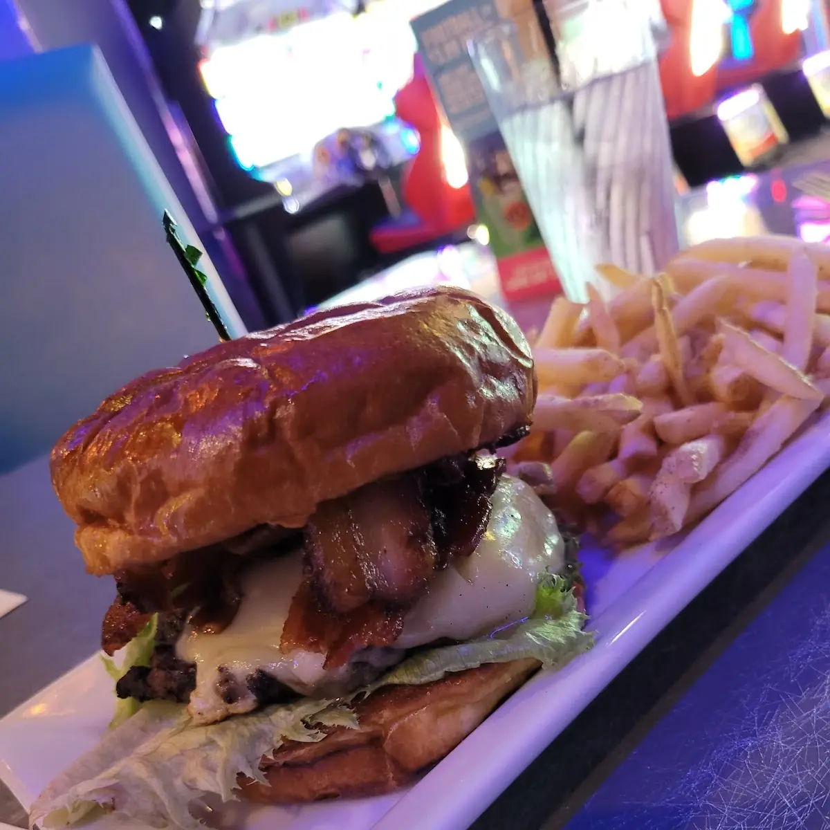 Busters Bacon Burger