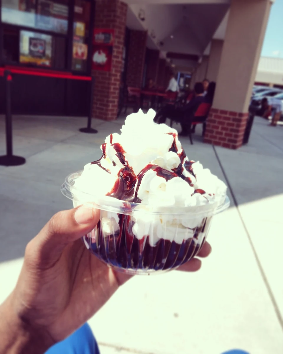 Brownie Sundae