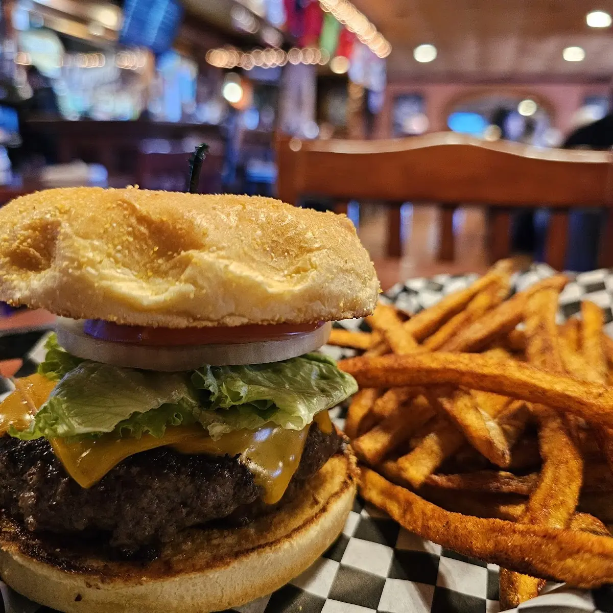 Classic Cheeseburger