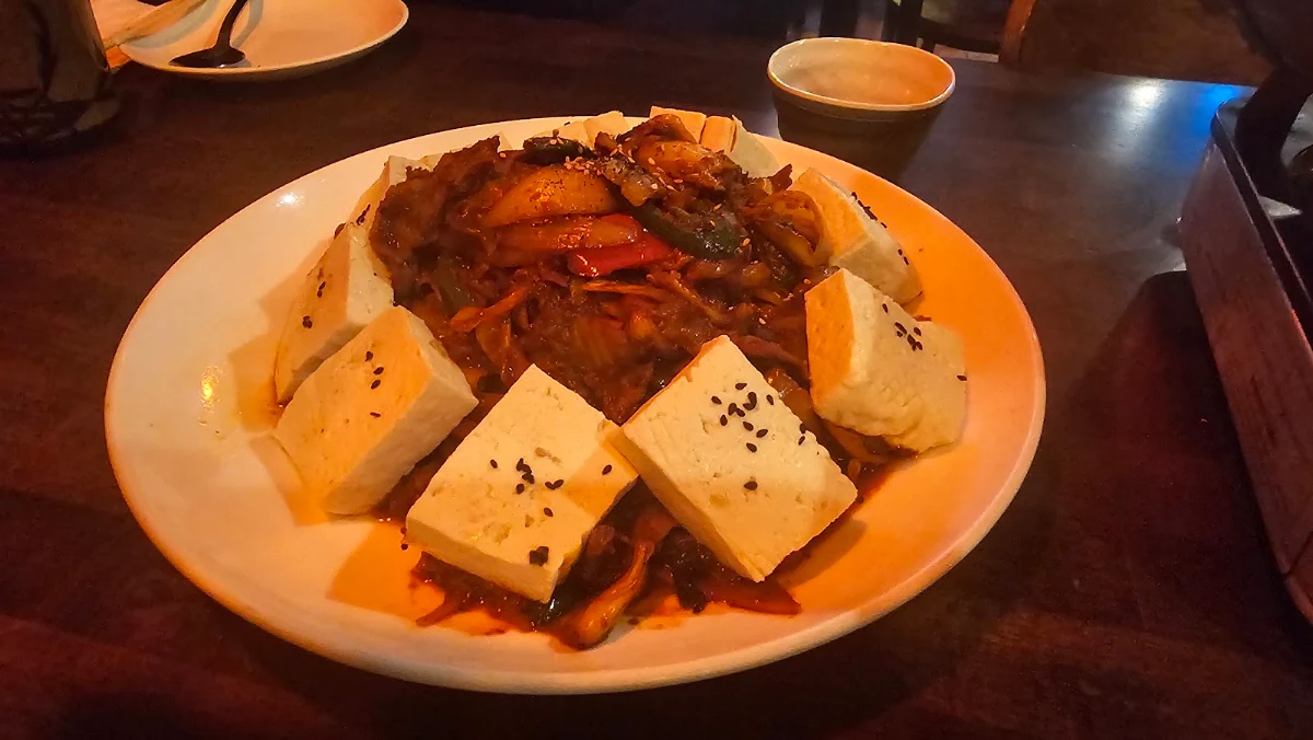 Pork Belly & Kimchi Stirfiry w Tofu