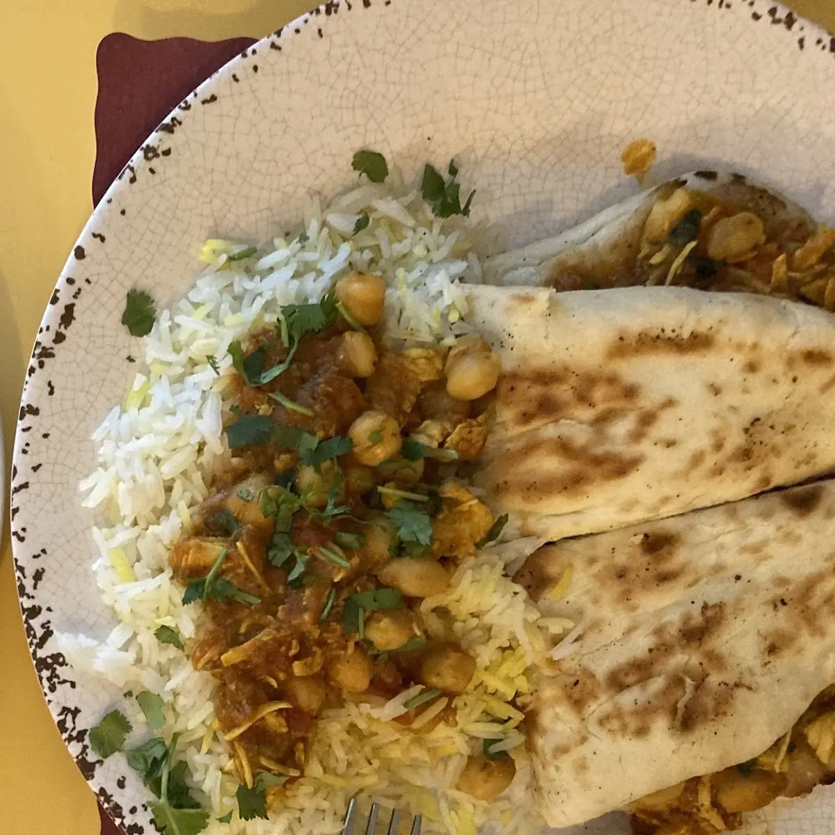 Curry Chicken with Chickpeas and Spinach
