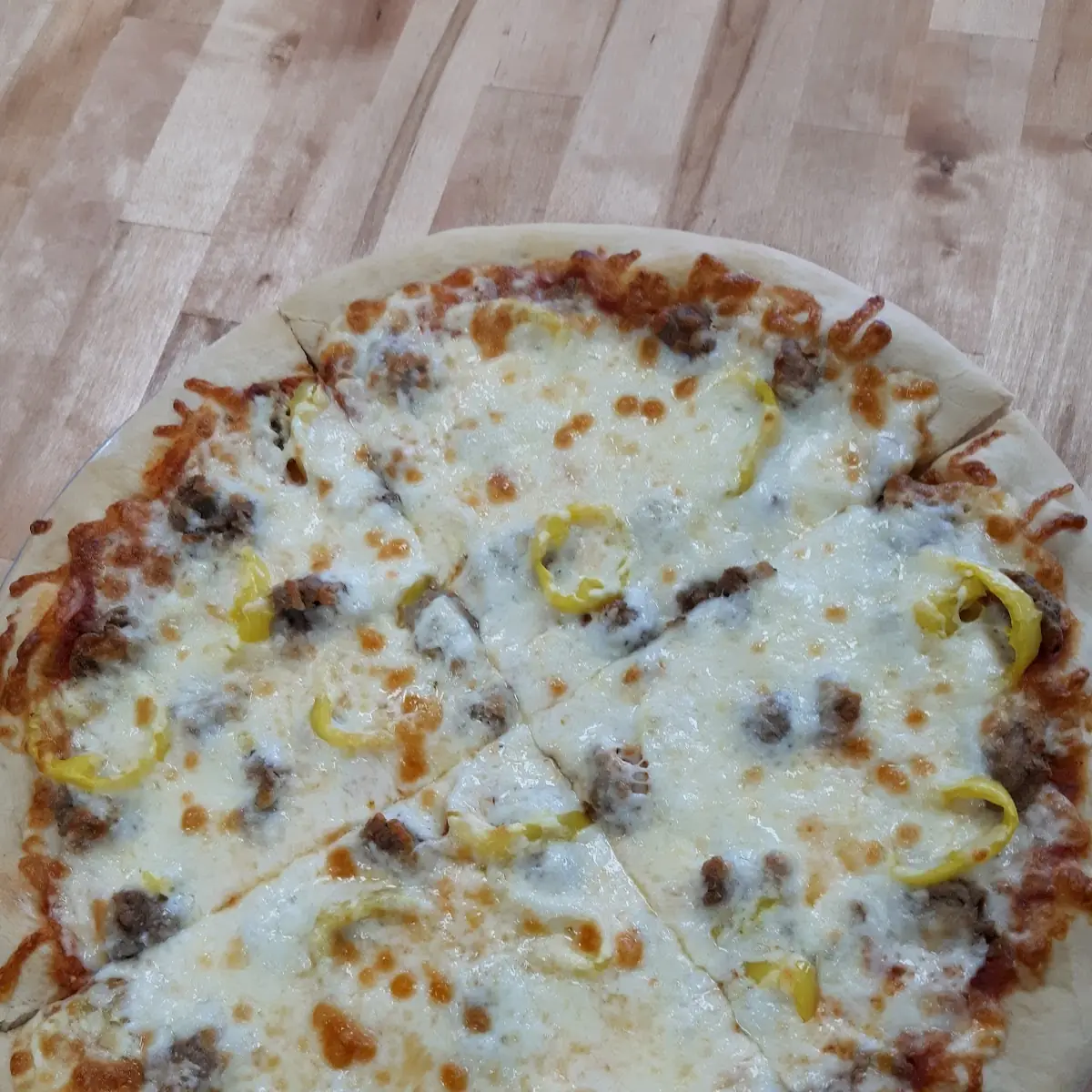 Meatball & Banana Peppers Pizza