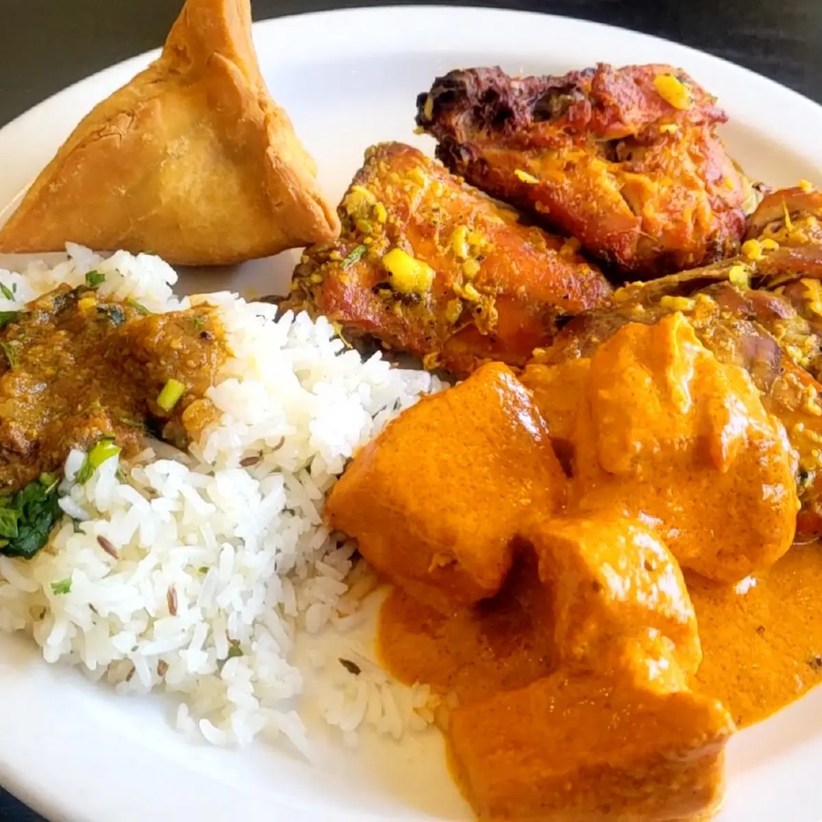 Set with Veggie or Chicken Kurma