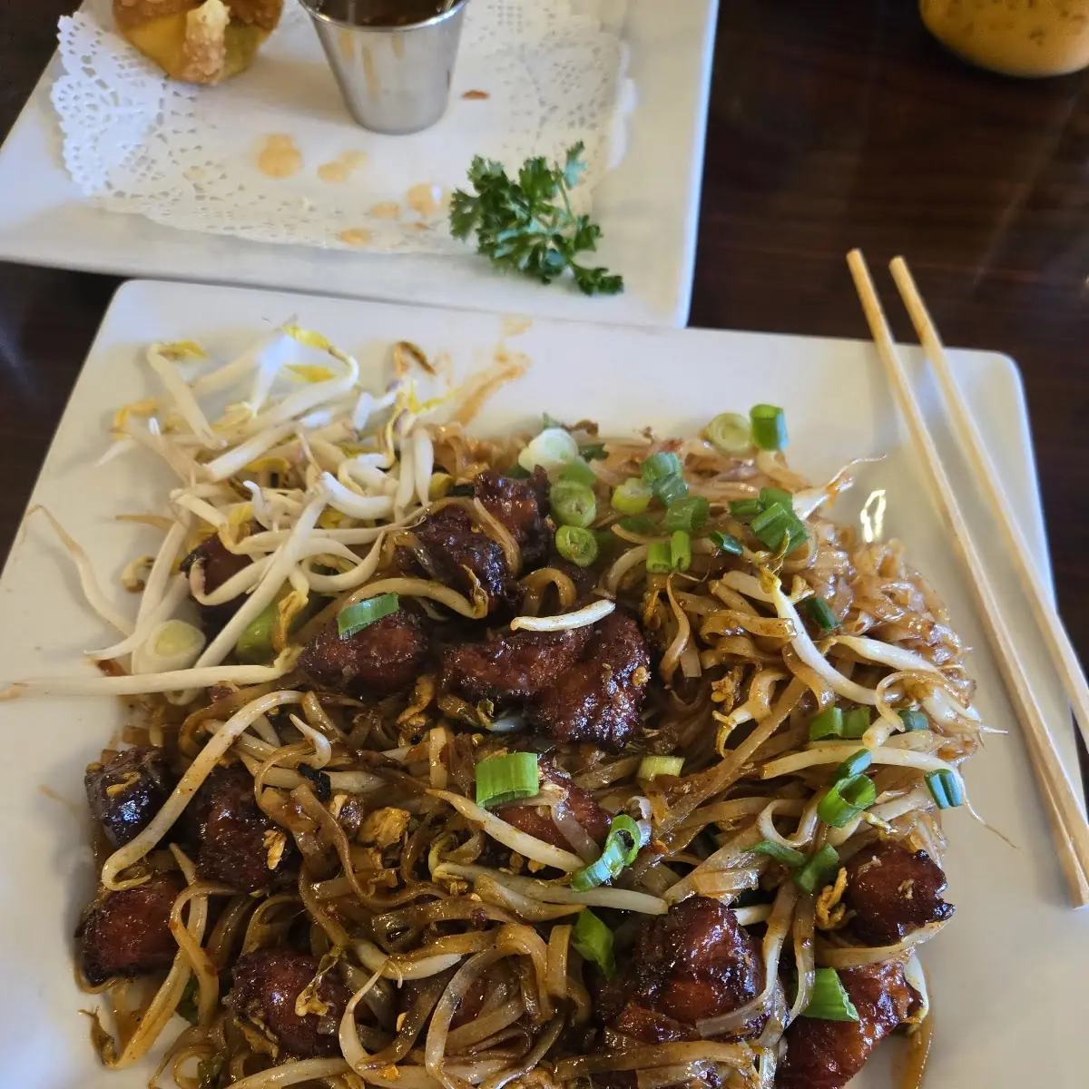 Put Thai with Crispy Duck