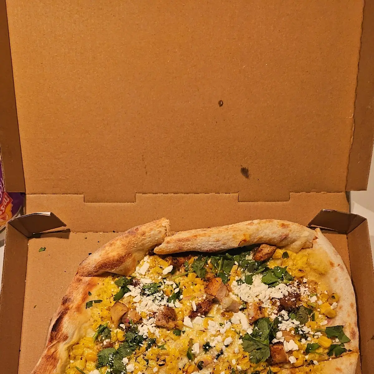 Sweet Corn Chicken Pizza
